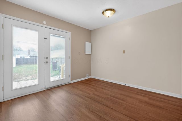 396 Pasadena Avenue, Columbus, OH 43228