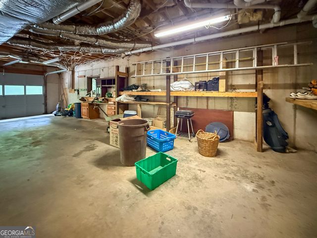 304 Hawks Nest, Sautee Nacoochee, GA 30571