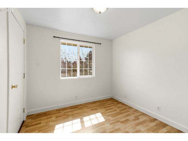 1450 W QUINALT St, Springfield, OR 97477