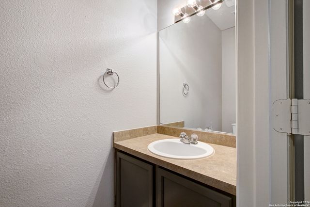 3735 Browning Bluff, San Antonio, TX 78245