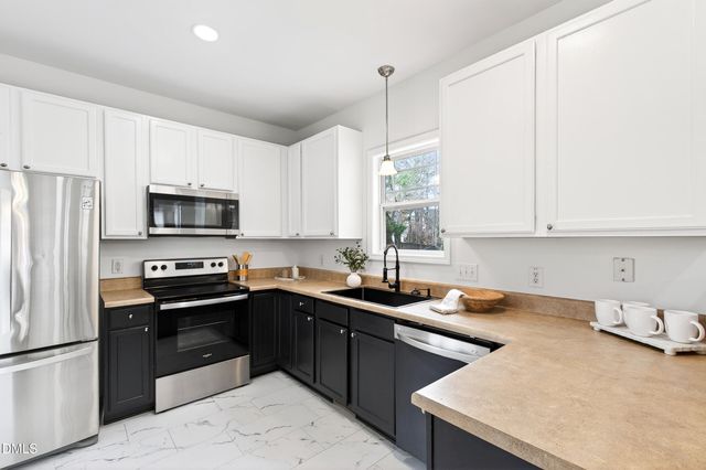 100 Covenant Rock Lane, Holly Springs, NC 27540