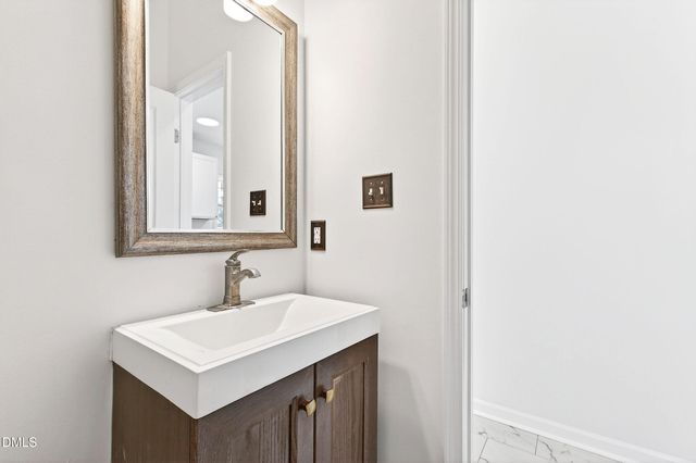 100 Covenant Rock Lane, Holly Springs, NC 27540