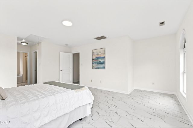 100 Covenant Rock Lane, Holly Springs, NC 27540