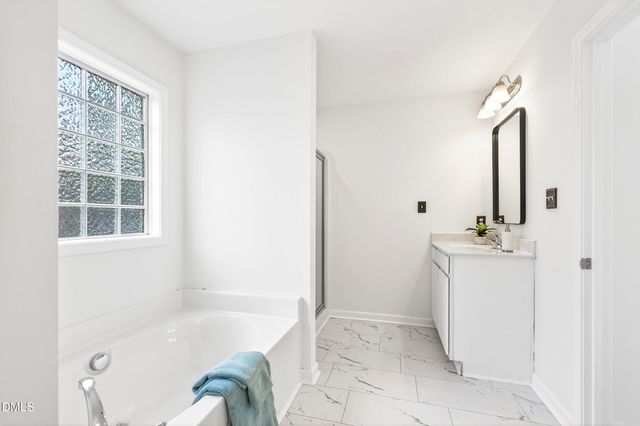 100 Covenant Rock Lane, Holly Springs, NC 27540