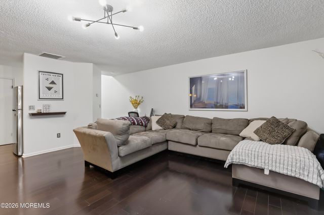 29 Shore Drive, Long Branch, NJ 07740