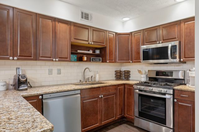 29 Shore Drive, Long Branch, NJ 07740