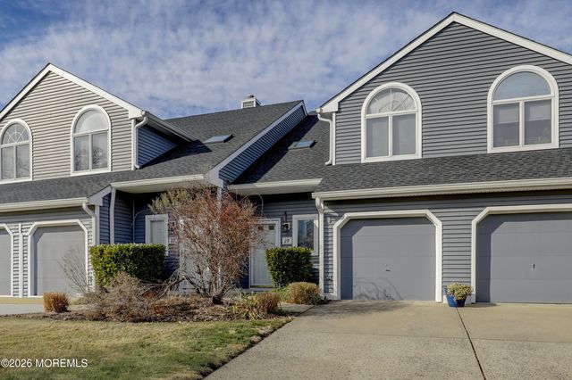 29 Shore Drive, Long Branch, NJ 07740