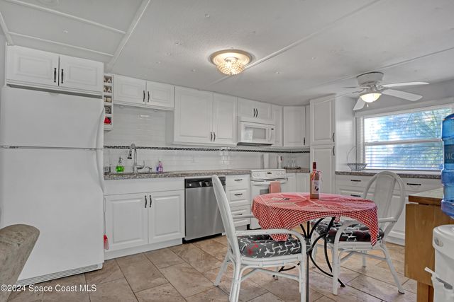 2971 Indian River Drive NE, Palm Bay, FL 32905