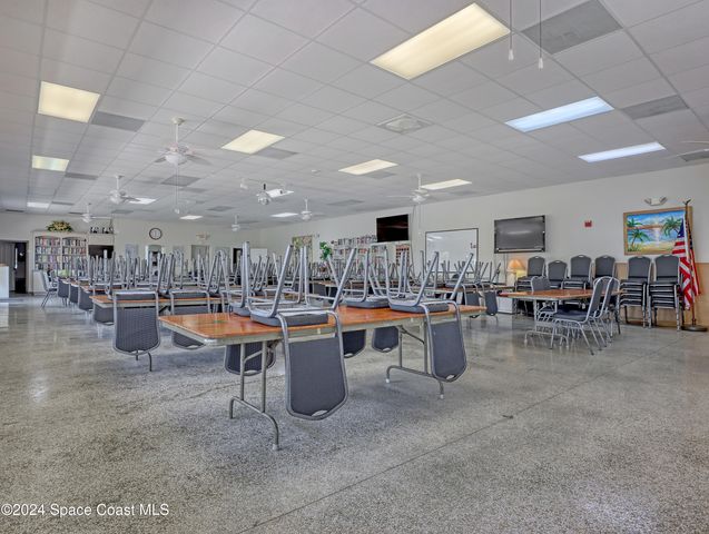 2971 Indian River Drive NE, Palm Bay, FL 32905