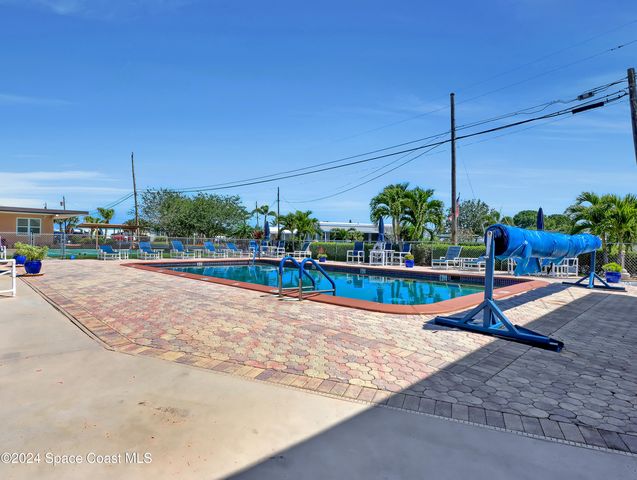 2971 Indian River Drive NE, Palm Bay, FL 32905