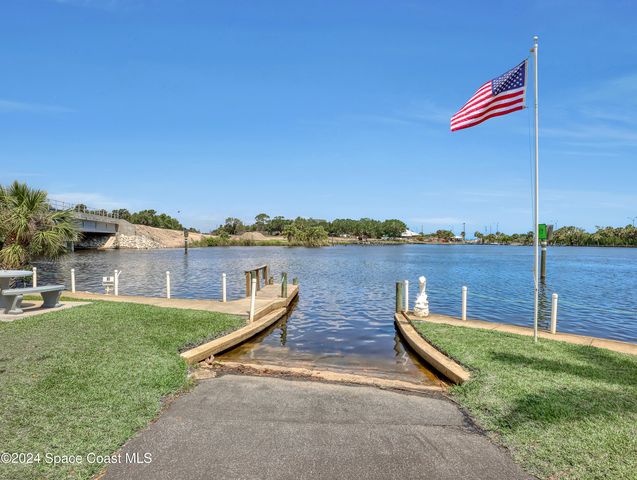 2971 Indian River Drive NE, Palm Bay, FL 32905