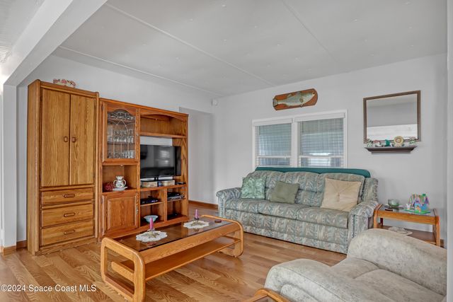 2971 Indian River Drive NE, Palm Bay, FL 32905