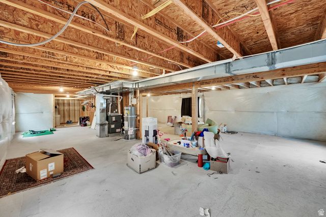 4624 N MAPLE DR, Eagle Mountain, UT 84005