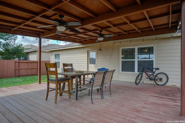 12270 stratsburg, San Antonio, TX 78252