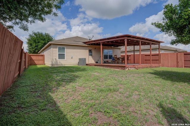 12270 stratsburg, San Antonio, TX 78252