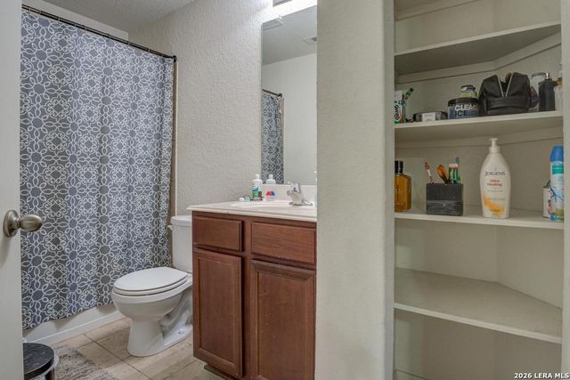 12270 stratsburg, San Antonio, TX 78252