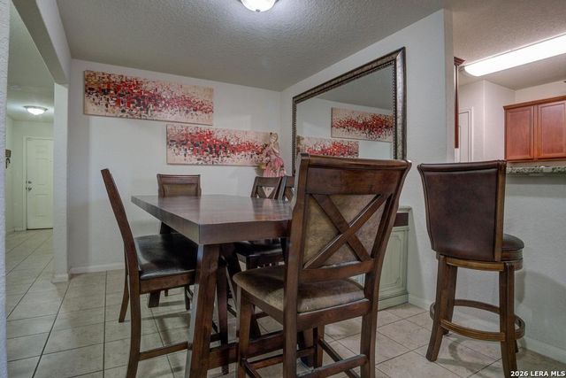 12270 stratsburg, San Antonio, TX 78252