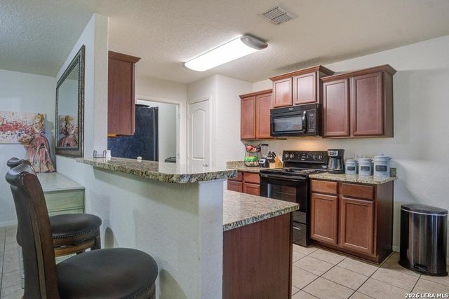 12270 stratsburg, San Antonio, TX 78252