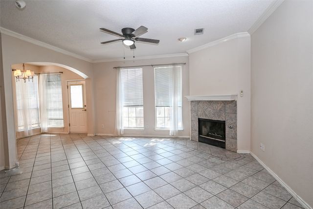 2100 Newport Drive, Flower Mound, TX 75028