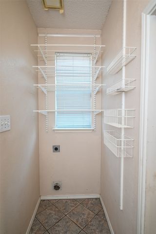 2100 Newport Drive, Flower Mound, TX 75028