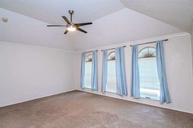 2100 Newport Drive, Flower Mound, TX 75028