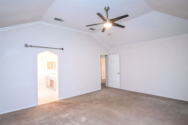 2100 Newport Drive, Flower Mound, TX 75028