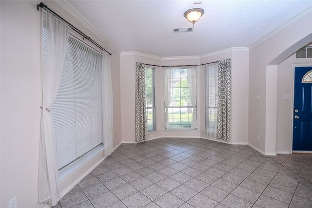 2100 Newport Drive, Flower Mound, TX 75028