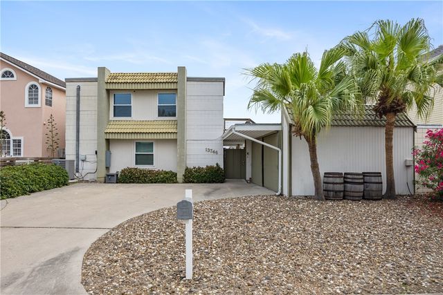 13746 Tajamar Ct, Corpus Christi, TX 78418