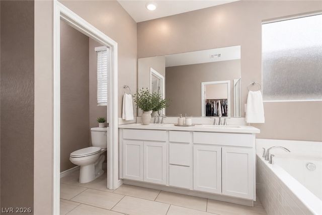 9734 Pacific Pine Street, Las Vegas, NV 89143