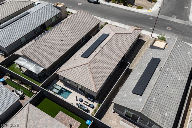 9734 Pacific Pine Street, Las Vegas, NV 89143