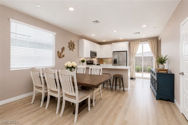 9734 Pacific Pine Street, Las Vegas, NV 89143