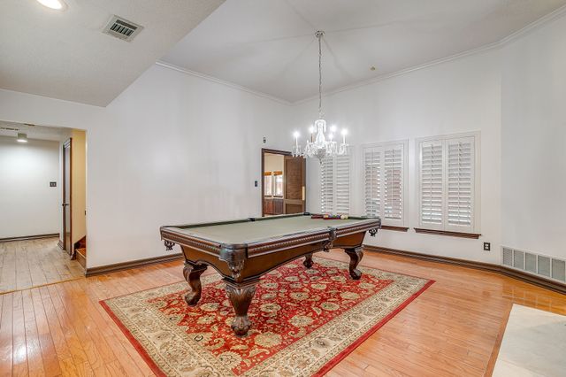 5800 End O Trail, Fort Worth, TX 76112