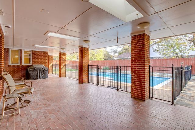 5800 End O Trail, Fort Worth, TX 76112