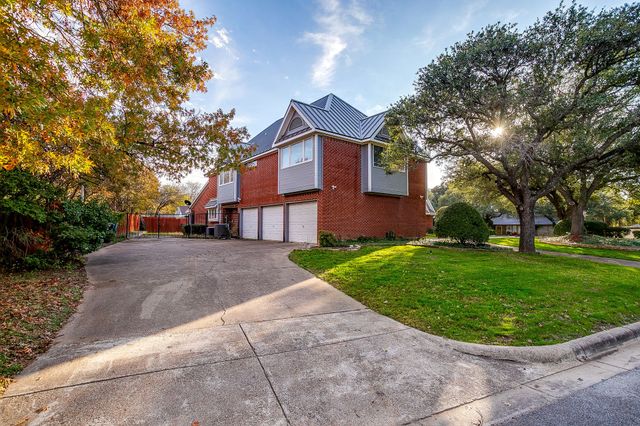 5800 End O Trail, Fort Worth, TX 76112