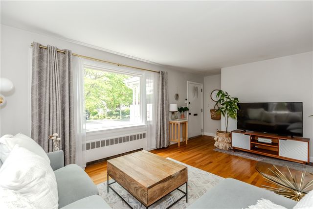 111 Isabella Avenue, Providence, RI 02908