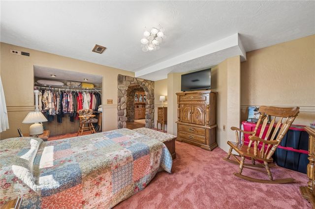 138 Buckeye Rd, East Huntingdon, PA 15666