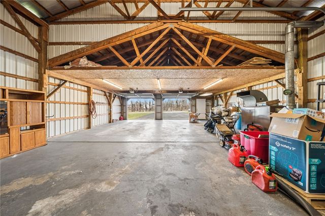 138 Buckeye Rd, East Huntingdon, PA 15666