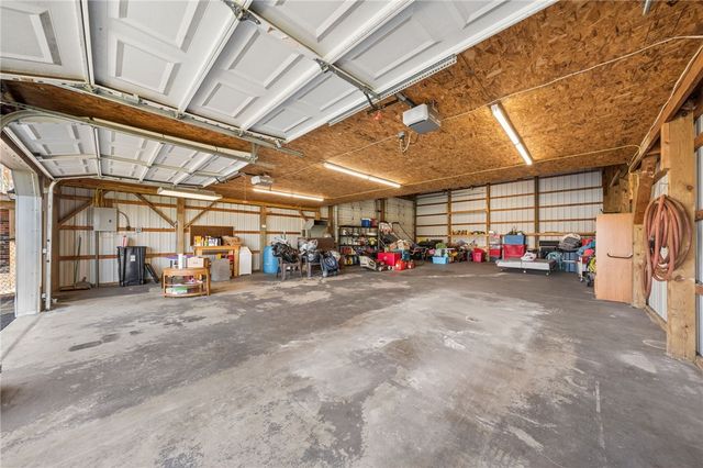 138 Buckeye Rd, East Huntingdon, PA 15666