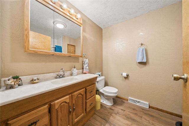 138 Buckeye Rd, East Huntingdon, PA 15666