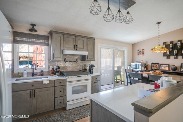313 Lake Crystalbrook Drive, Little Egg Harbor, NJ 08087