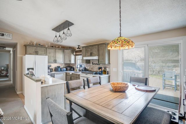 313 Lake Crystalbrook Drive, Little Egg Harbor, NJ 08087