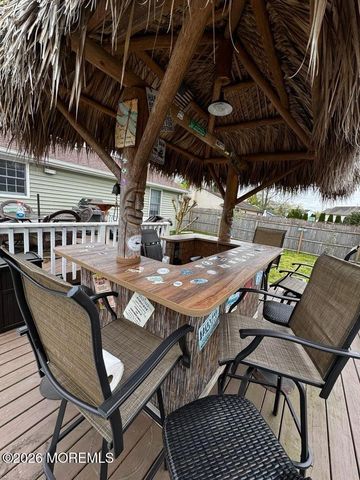 313 Lake Crystalbrook Drive, Little Egg Harbor, NJ 08087