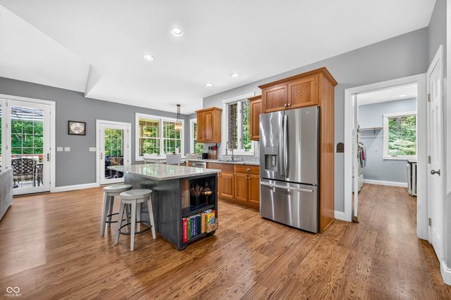 7830 Persimmon Lake Drive, Seymour, IN 47274