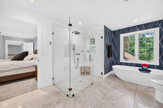 7830 Persimmon Lake Drive, Seymour, IN 47274