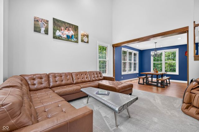 7830 Persimmon Lake Drive, Seymour, IN 47274
