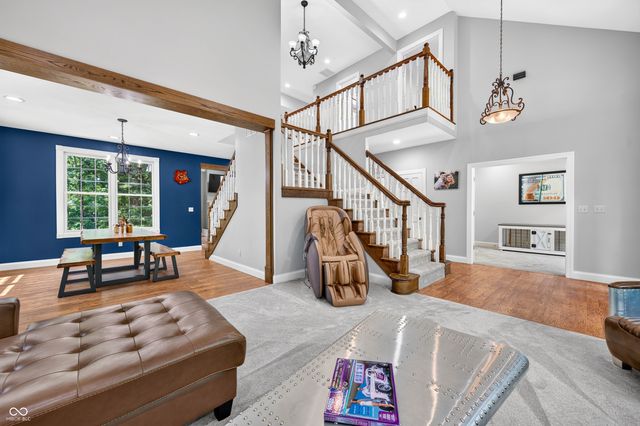7830 Persimmon Lake Drive, Seymour, IN 47274