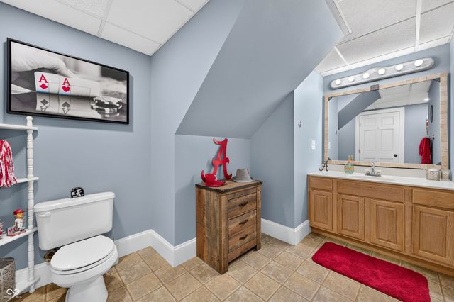 7830 Persimmon Lake Drive, Seymour, IN 47274