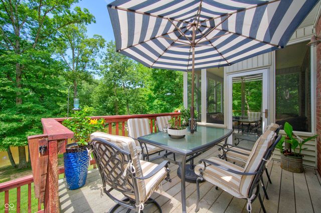 7830 Persimmon Lake Drive, Seymour, IN 47274