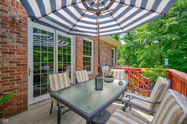 7830 Persimmon Lake Drive, Seymour, IN 47274
