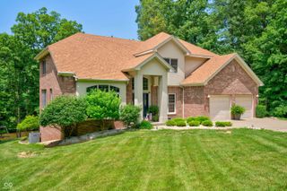 7830 Persimmon Lake Drive, Seymour, IN 47274